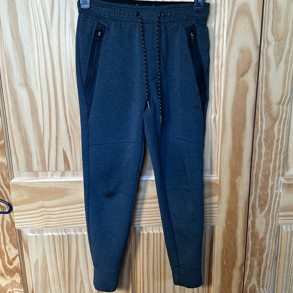 American Eagle jogger size small gently worn